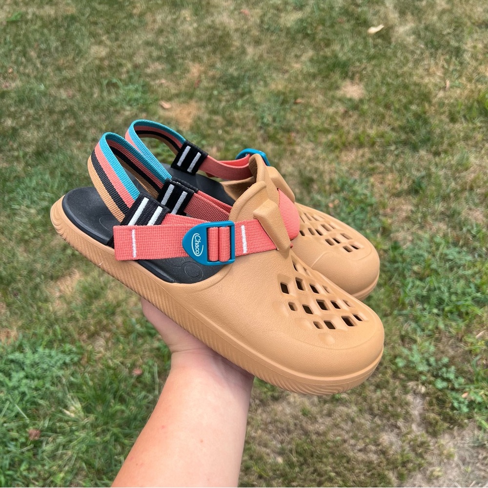 Chacos Chillos Clog Retro Camel Brown Clogs Slides Shoes Sneakers Size 9